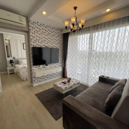 Execlusive Seaview 1 Bedroom Suite With Toproof Pool At The Patio Bangsaen Luaran gambar