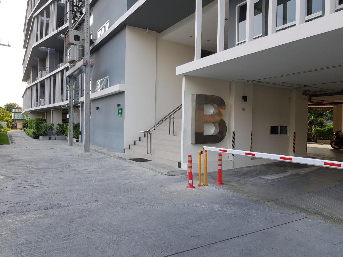 Execlusive Seaview 1 Bedroom Suite With Toproof Pool At The Patio Bangsaen Luaran gambar